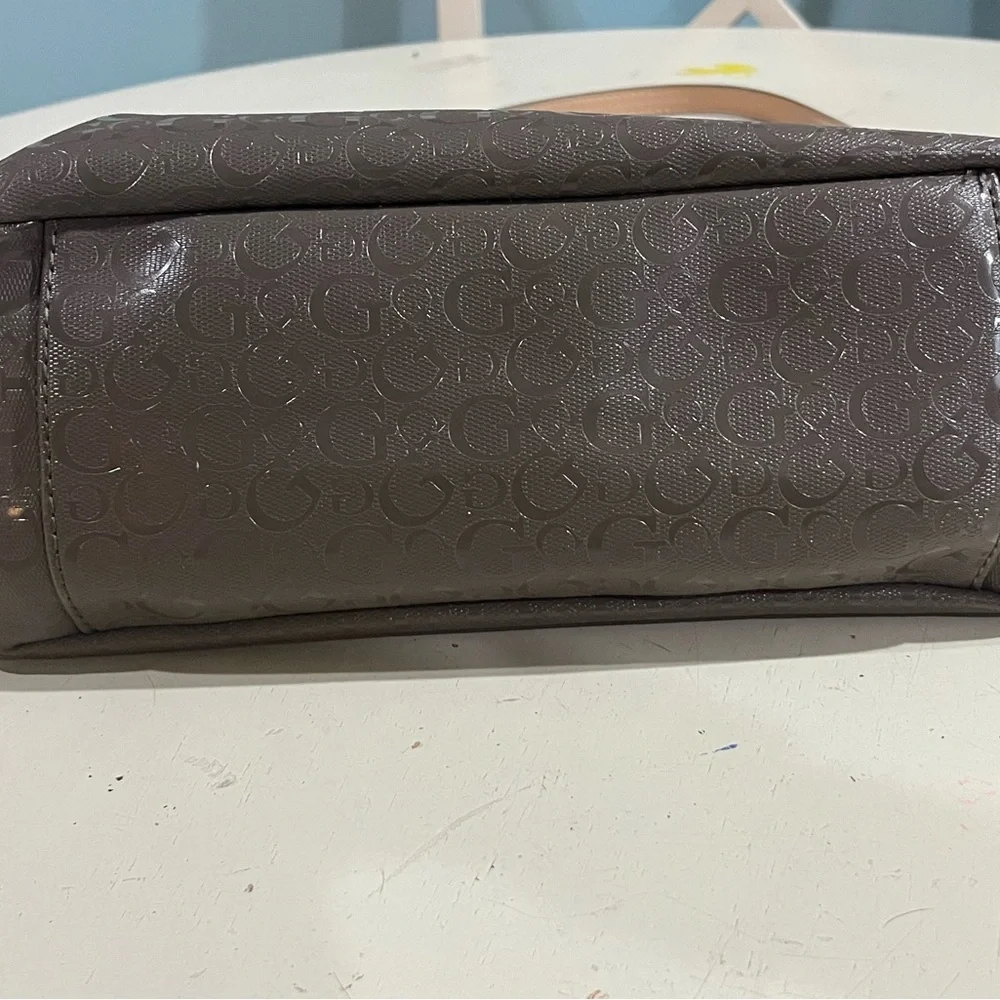 Guess monogram bag, taupe